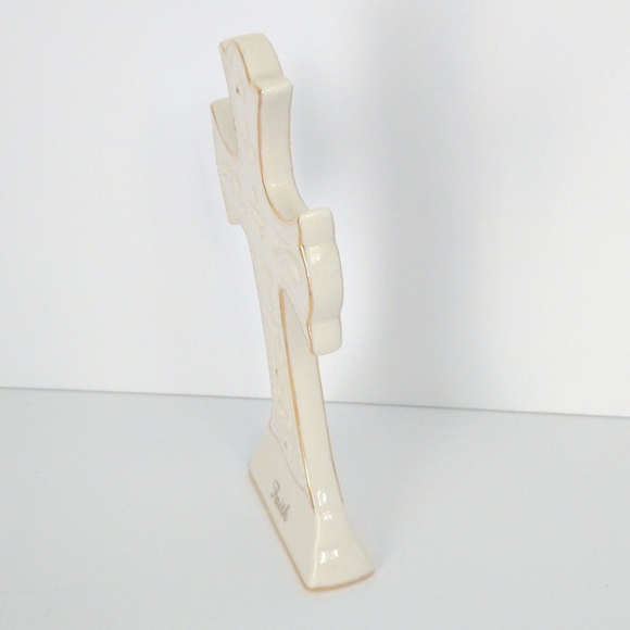 NWOT Lenox Ivory Gold Faith Christian Cross Sweet Inspirations Ceramic Figurine - Picture 5 of 6